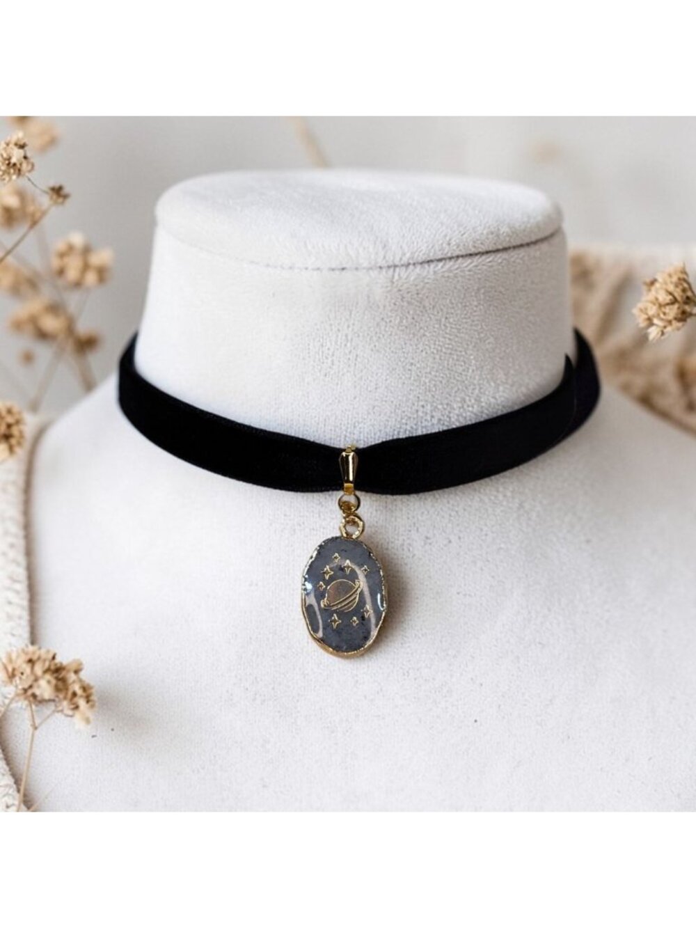 Black Velvet Choker Labradorite Pendant Planet Design Celestial Necklace Saturn